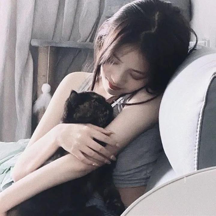 美丽笨女人 在线观看