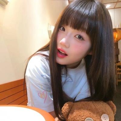 一个女王的少女时代 在线观看